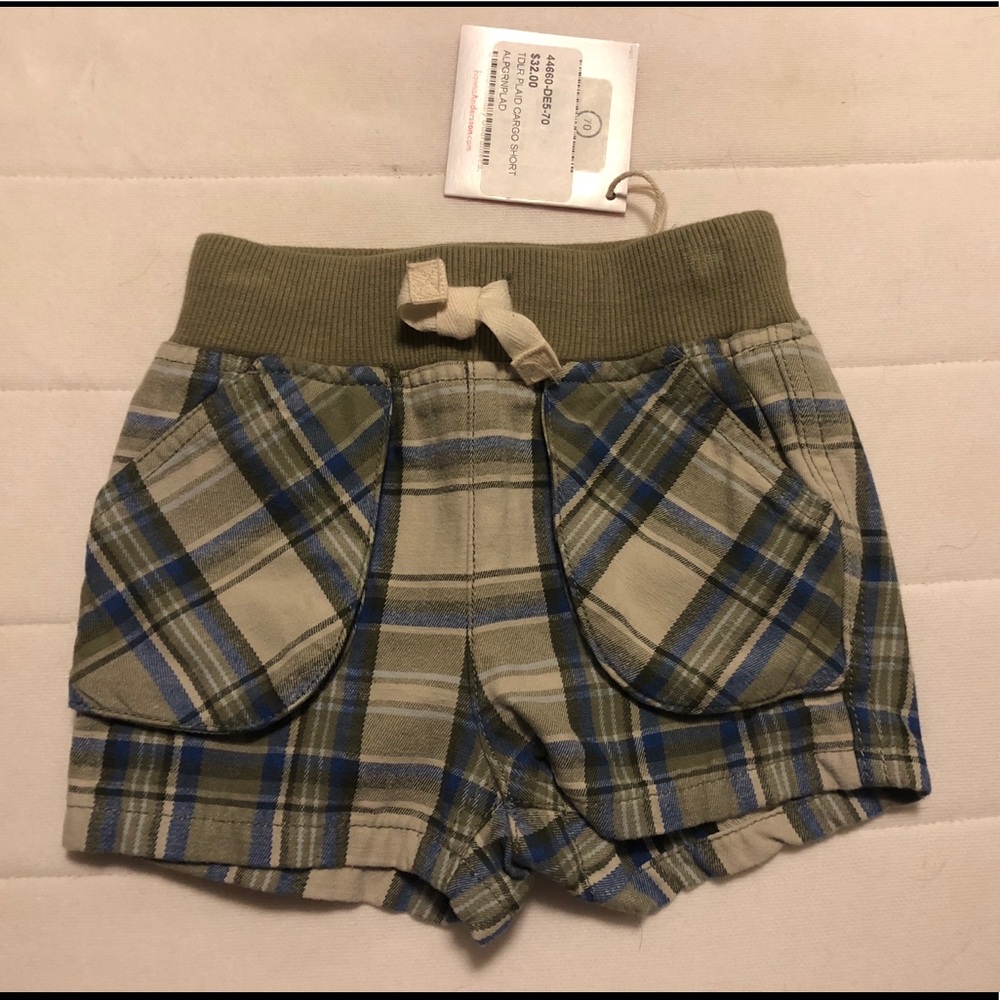 Hanna Andersson plaid shorts